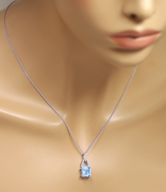 Foto 4 - Collier mit blauem Spitzen Topas 29 Diamanten-Weißgold, S1556